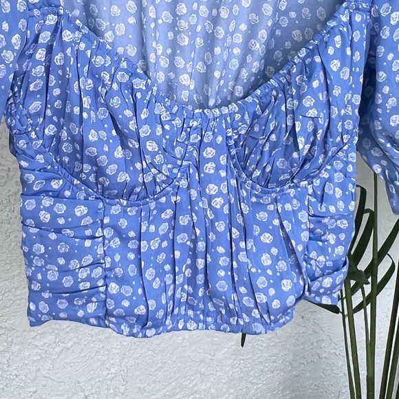 Blue Floral Peplum Blouse with Sweetheart Neckline Small Size Aka Corset Draped - Picture 4 of 13